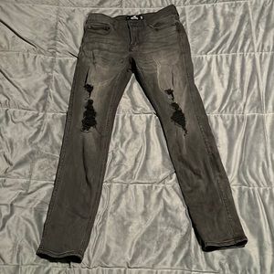 NEVER WORN- Hollister skinny black jeans. Size: 29 x 32